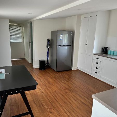 Cornelias Cottage Mount Gambier Central المظهر الخارجي الصورة