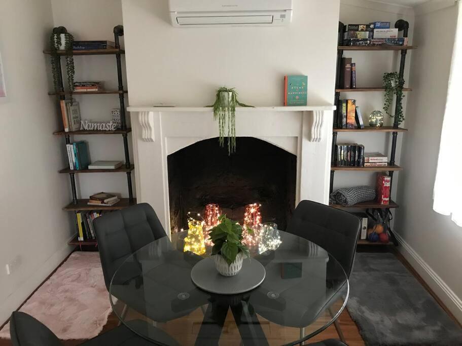 Cornelias Cottage Mount Gambier Central المظهر الخارجي الصورة